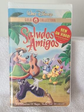 Disney VHS Saludos Amigos – Multicolor Illustrated Back Cover